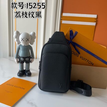 LV lychee patterned chest bag/waist bag（M15255-M）Size: 16x33x5.7cm